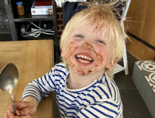 LA MÉDITATION DU CHOCOLAT – YOGA ENFANT