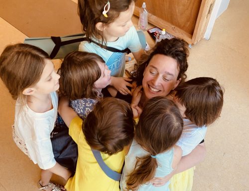 Devenir prof de yoga enfant : formation et parcours