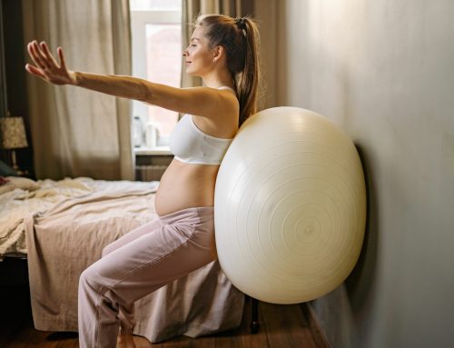 Yoga prénatal ou yoga classique : quelles différences ?