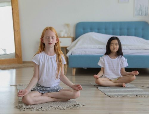 Yoga enfant et sommeil : le rituel pour bien dormir